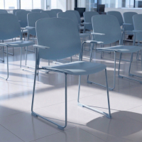 Visitor chair Nadya with armrests, stackable