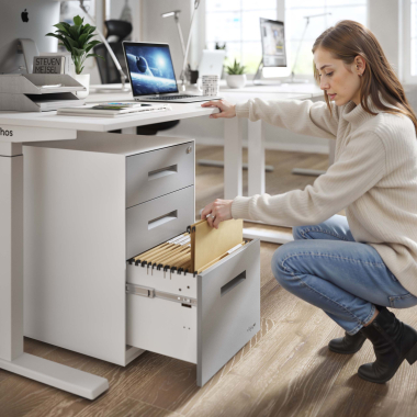 Personal Storage, Organised Workspace