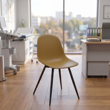 Modern design and enveloping seat