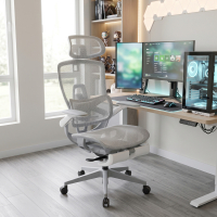 Ergonomic office chair Halo Z3 with flip-up 4D armrests