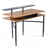 Phoenix desk in oak wood...