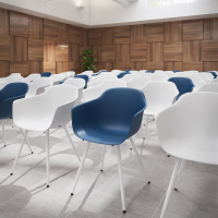 Visitor chair Alice, 4 legs, wraparound design