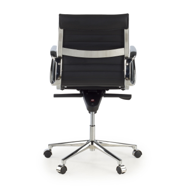 executive chair black low back natural leather natural skin fixed armrests 6
